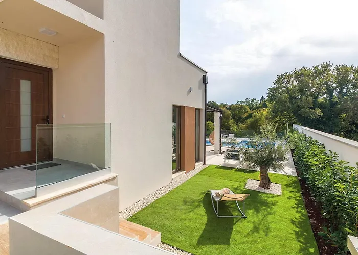 Villa Lo La